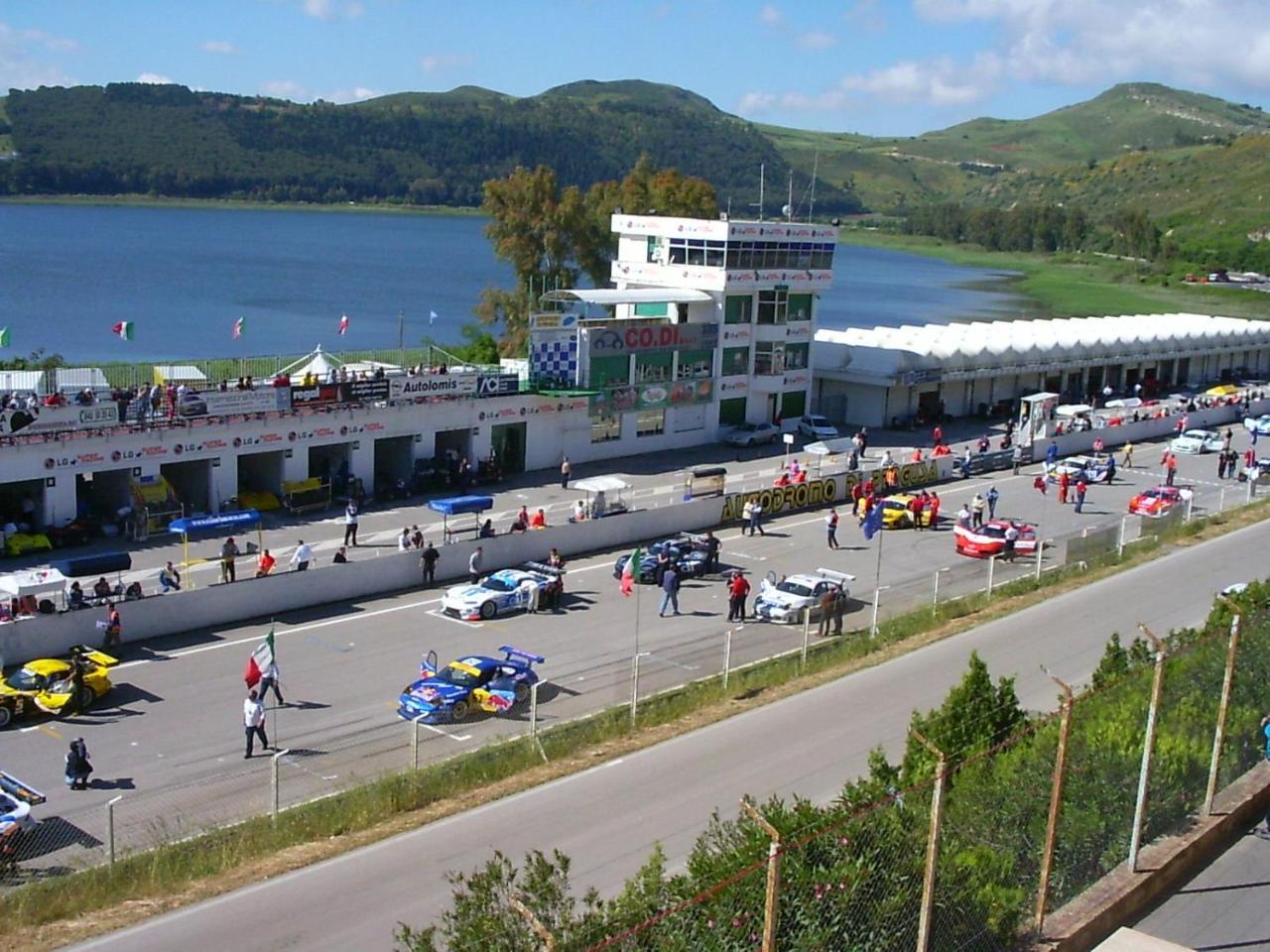 Grand Hotel Del Lago Enna Eksteriør billede